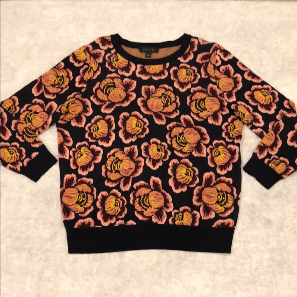 ANN TAYLOR Sweater - Picture 2 of 4